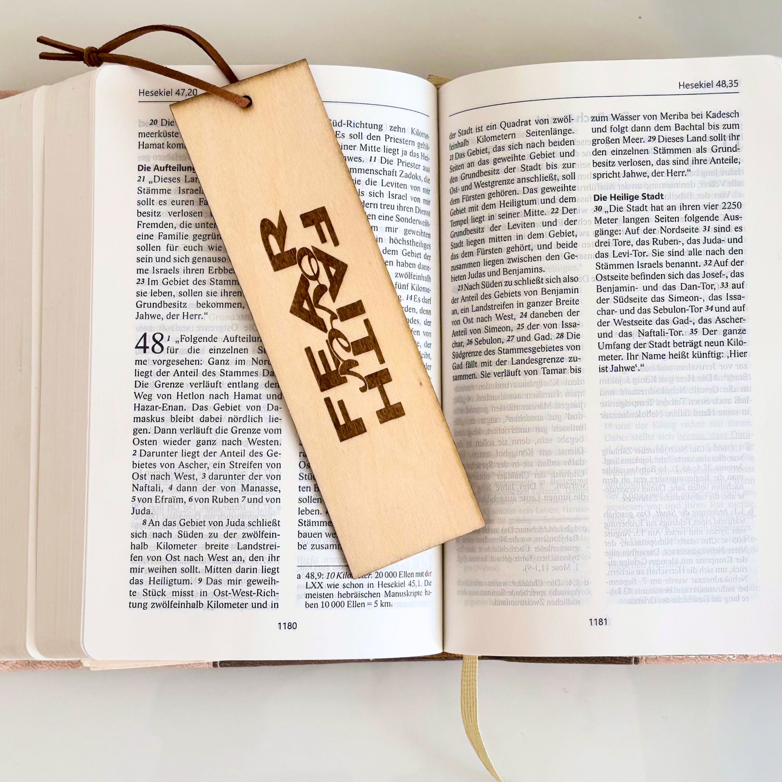 Holz-Lesezeichen "Faith over Fear" – Bild 2